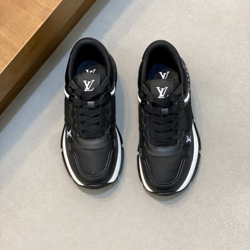 LV 男士trainer运动鞋
