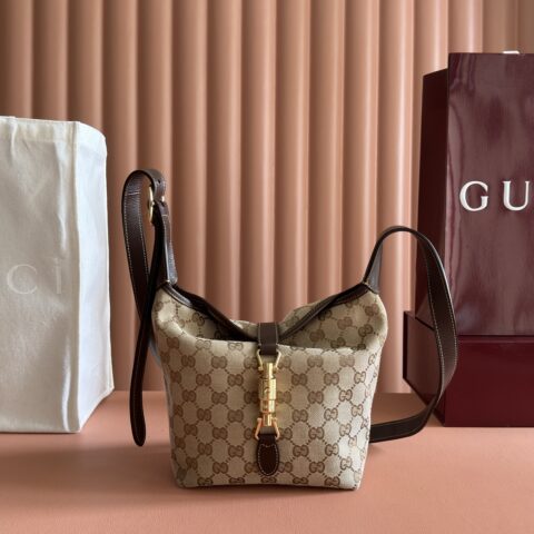 GUCCI Generation 古驰世代系列 型号：A002LF