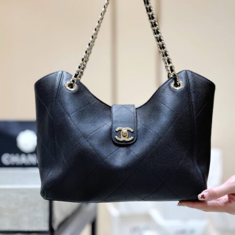 CHANEL 26S hobo托特购物包👜 AS6090
