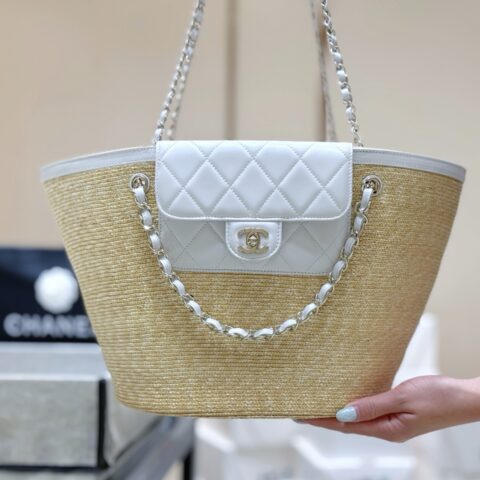CHANEL 26C 手工编织菜篮子沙滩包👜 AS5952