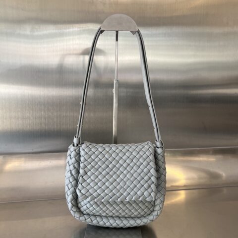 BV Mini COBBLE 肩背包  762711玛瑙灰