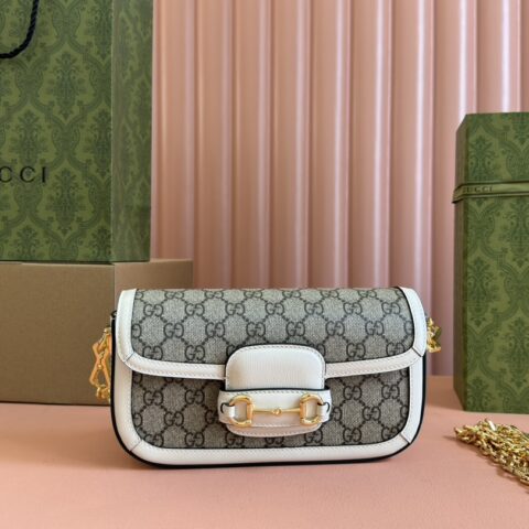 GUCCI  Horsebit 1955系列肩背包 型号：735178白PVC