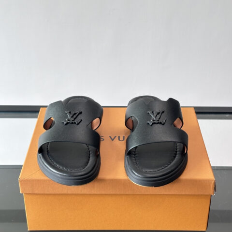 LV Isola系列凉拖鞋