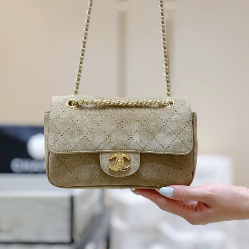 CHANEL 26B CF mini 麂皮纹机场包👜 AS6626