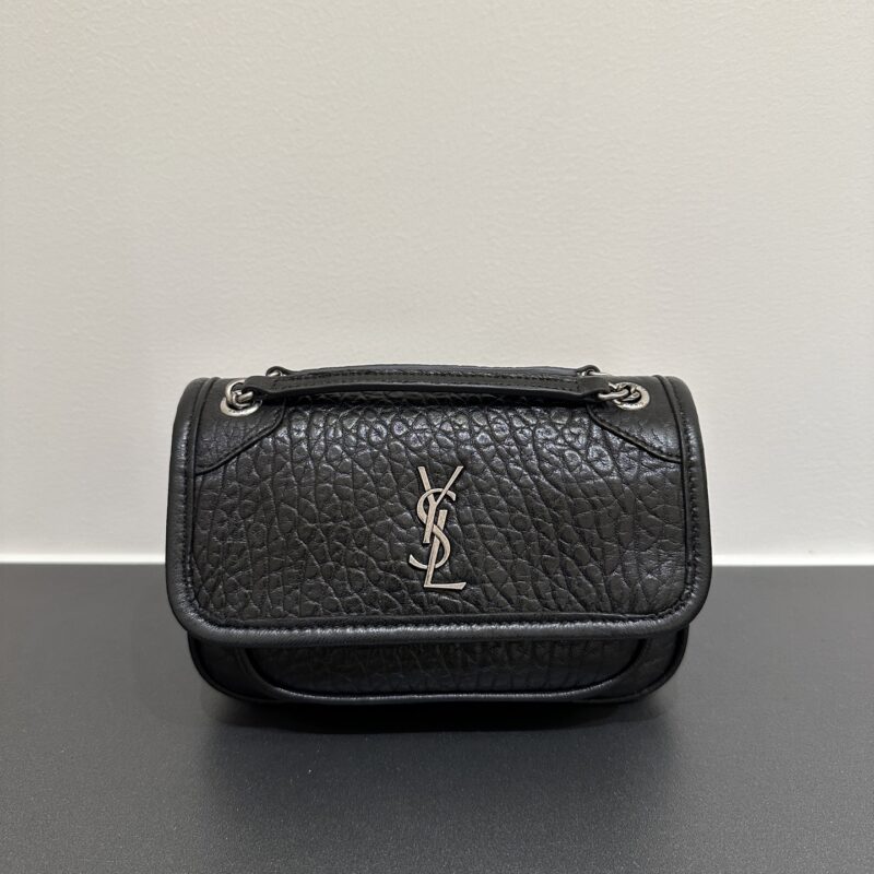 YSL  𝗡𝗶𝗸𝗶羊皮黑金𝟭𝟴𝗰𝗺 款号：828736黑色银扣