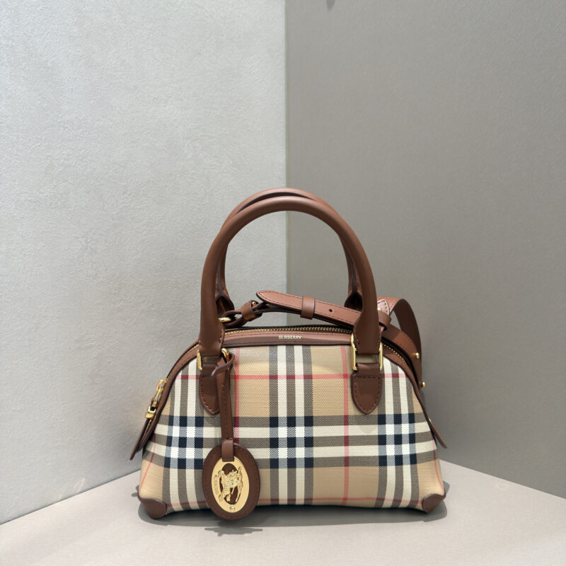 Burberry 新款Primrose 包 型号0771