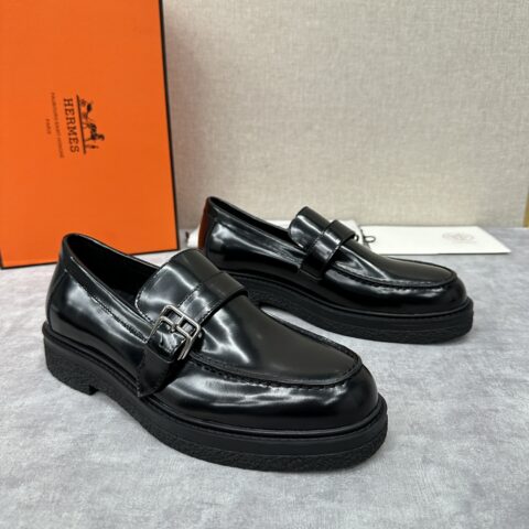 HERMES 厚底乐福鞋套脚系列