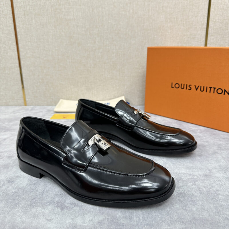 LV 新品乐福鞋