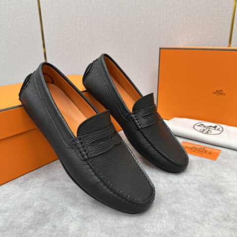 HERMES  一脚蹬豆豆鞋