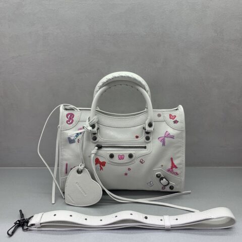 Balenciaga 𝗟𝗘 𝗖𝗜𝗧𝗬 款号；084669【小号涂鸦机车包】