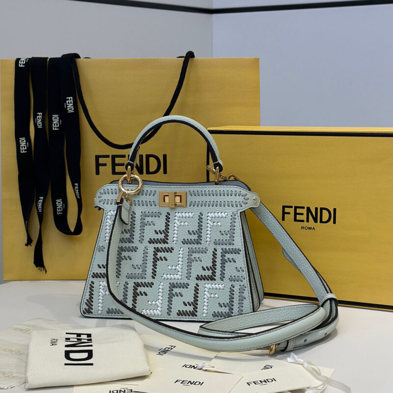FENDI Peekaboo全新系列 款号:8671AS