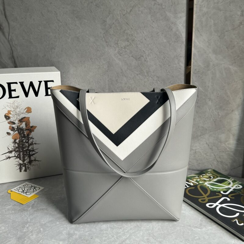 FENDI puzzle fold 系列可折叠托特包 0693
