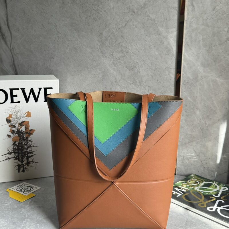 FENDI puzzle fold 系列可折叠托特包 0693