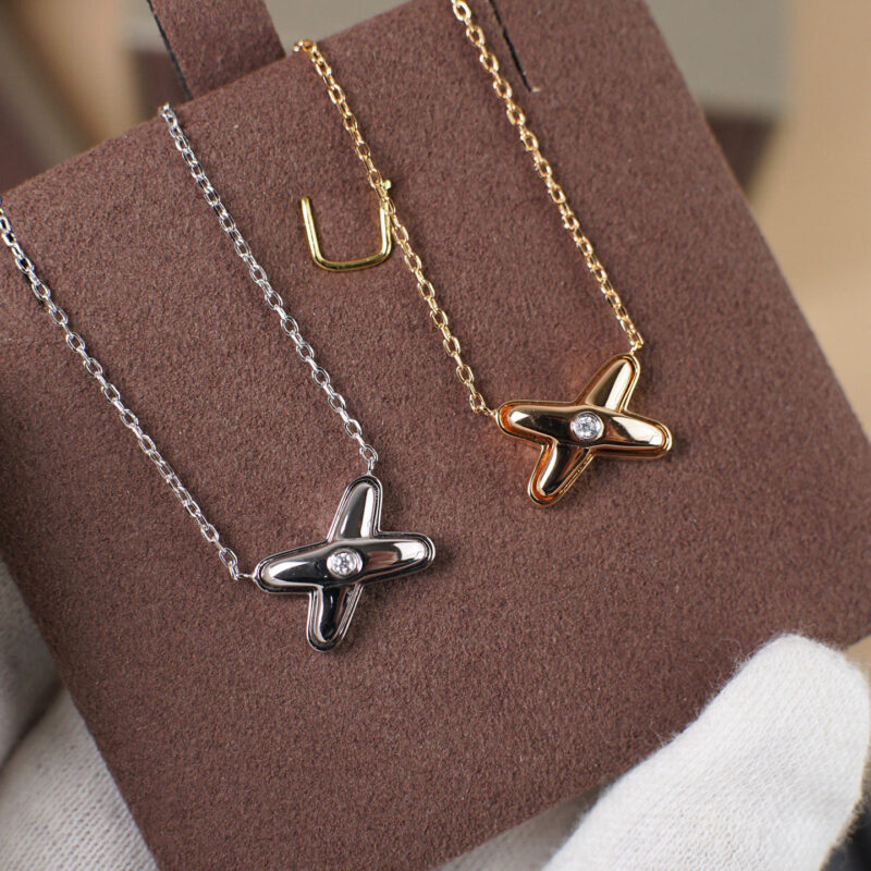 CHAUMET 尚美新款LIENS交叉项链