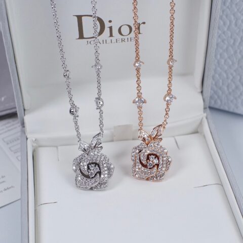 DIOR 满钻玫瑰花项链套装