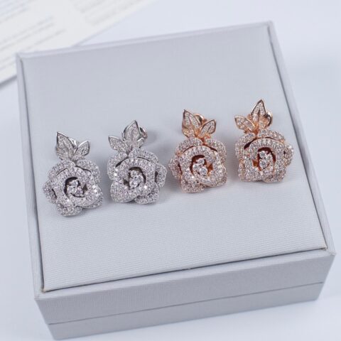 DIOR 满钻玫瑰花耳钉套装