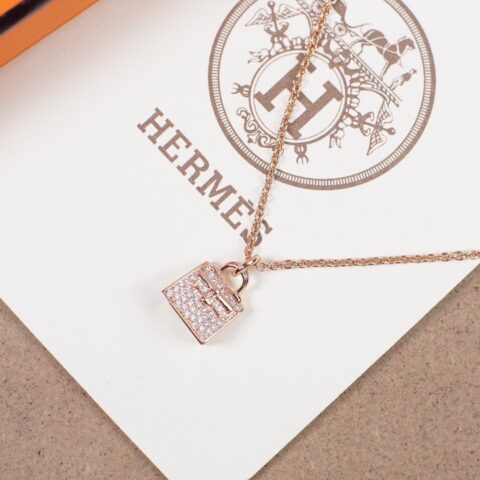 HERMES kelly满钻包包项链