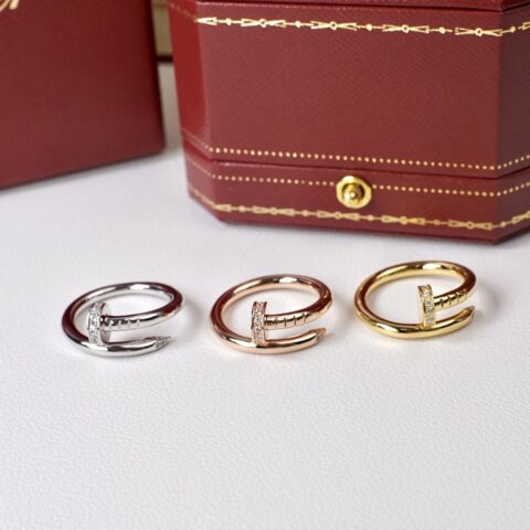 Cartier 卡地亚头尾钻钉子戒指