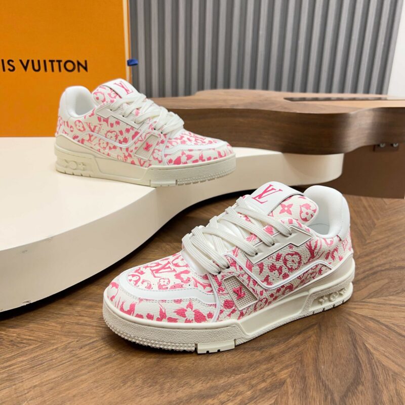 LV TRAINER系列运动鞋
