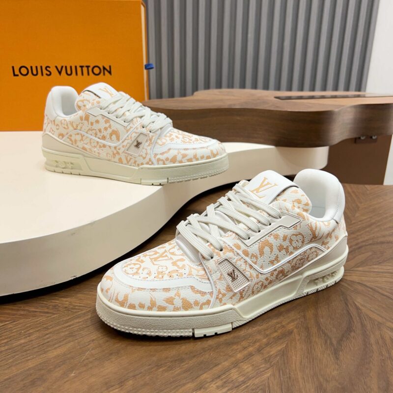 LV TRAINER系列运动鞋