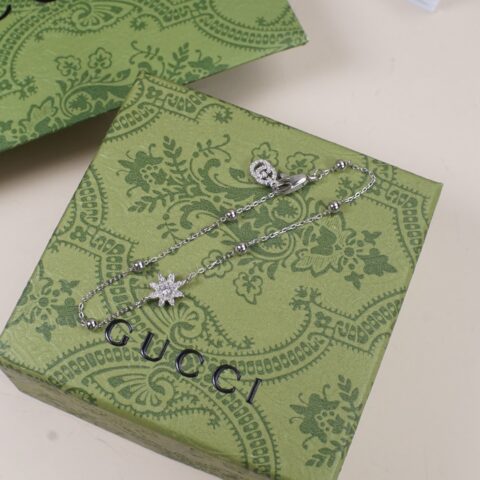 GUCCI 小雏菊满钻双g手链