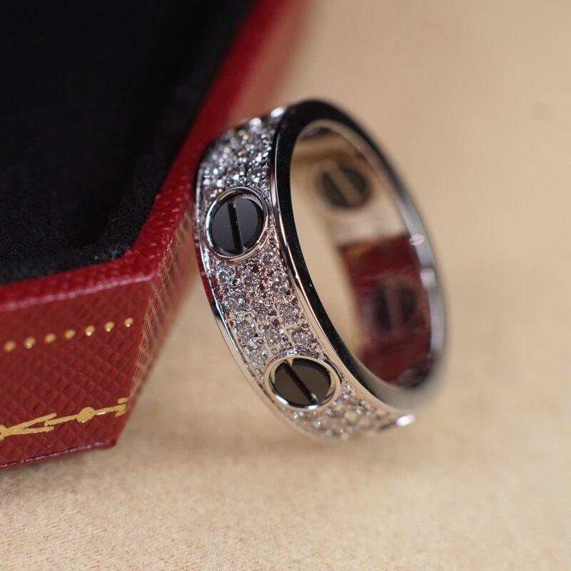 Cartier 卡地亚满天星黑钉戒指
