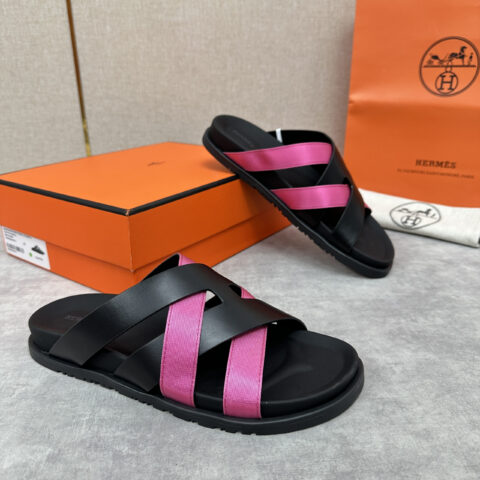 HERMES 最新经典男款 Kazimir 拖鞋