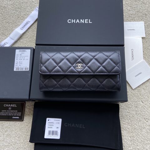 CHANEL 小香进口意大利颗粒小牛 货号:A50096 颜色:黑色球纹银色钢唛