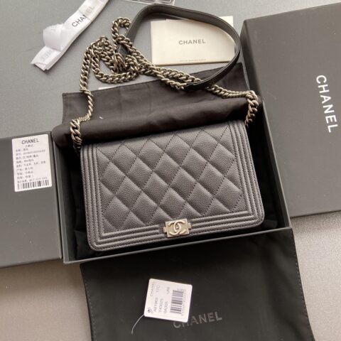 CHANEL Woc系列 型号：81969黑色细球纹