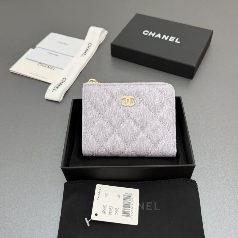 CHANEL 新款係列7字拉链包短款钱包係列货号:AP3999浅紫细球纹浅金色五金