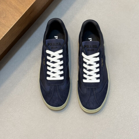 PRADA 新款男士牛皮革运动鞋