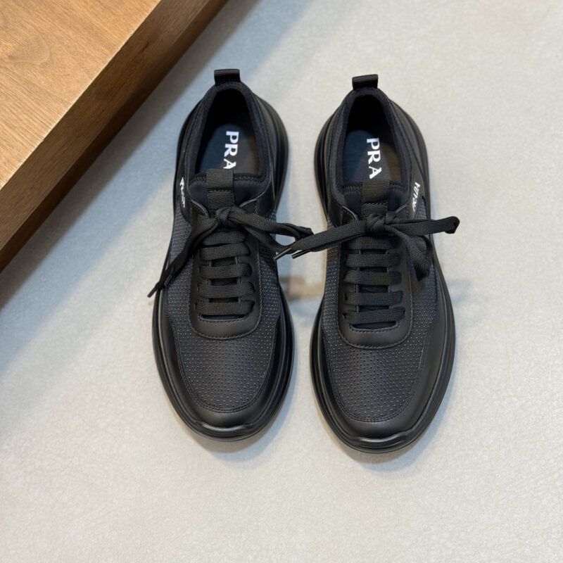 PRADA 男士新款皮革运动鞋