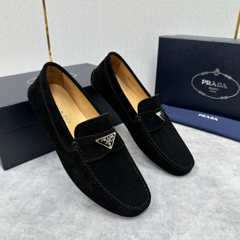 PRADA Saffiano 皮革乐福鞋