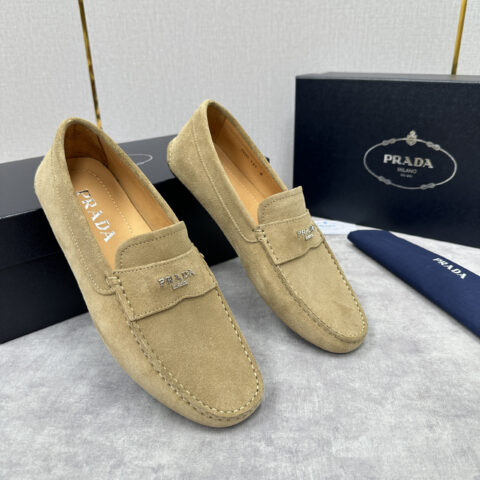 PRADA Saffiano 皮革乐福鞋