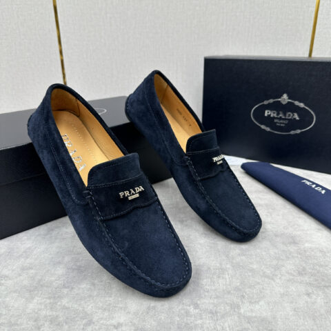 PRADA Saffiano 皮革乐福鞋