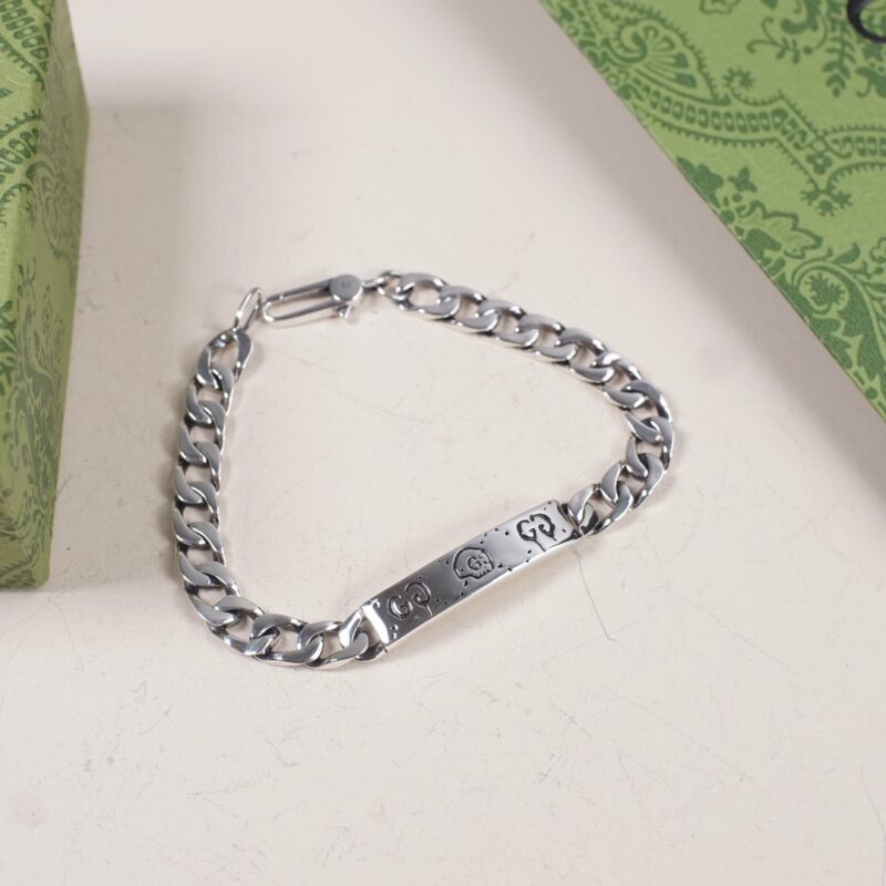 GUCCI 小精灵骷髅手链