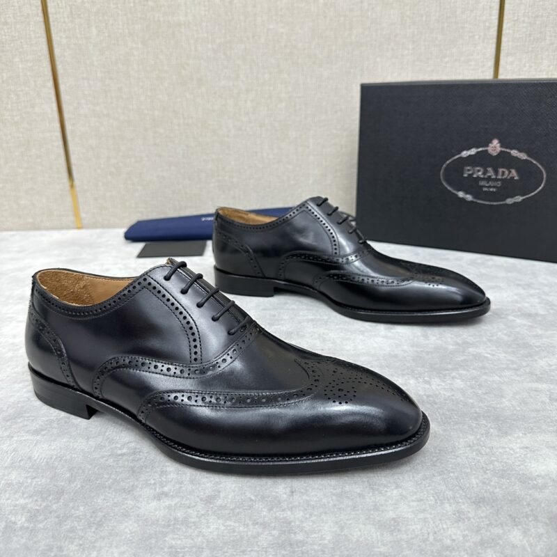 PRADA 黑色手掌纹牛皮革德比鞋皮鞋