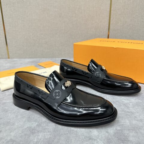 LV SAINT GERMAIN 乐福鞋
