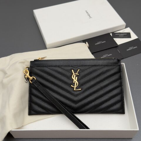 YSL MATELASSE绗缝粒面压印皮革手包 编号:423297   黑色球纹/金扣
