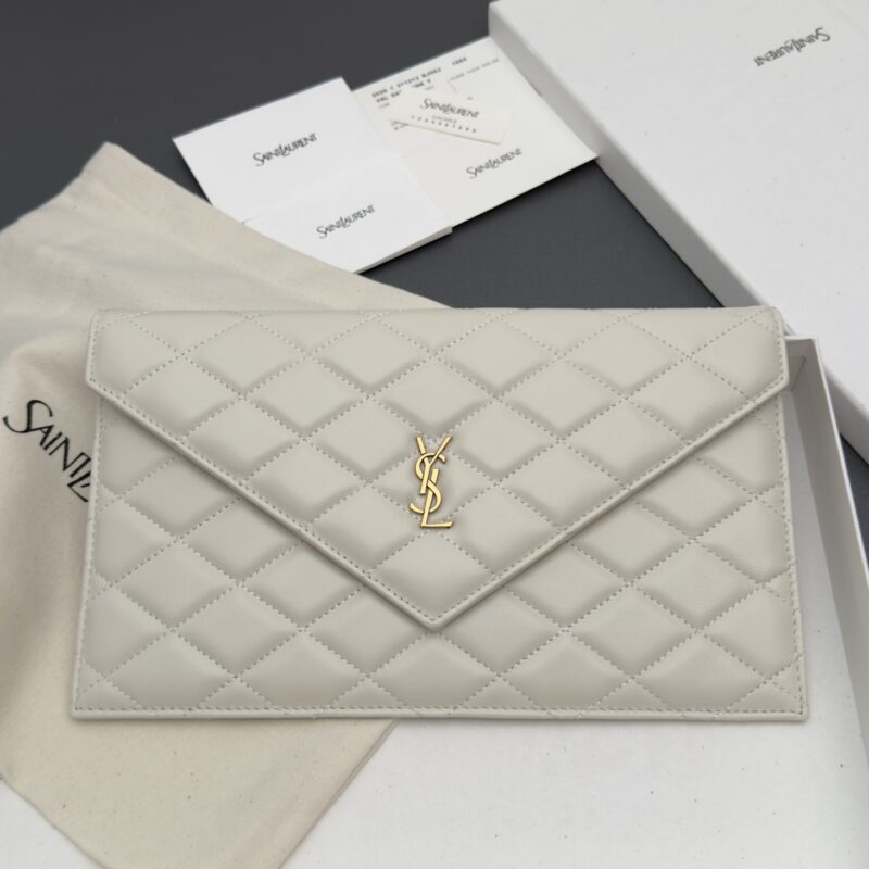 YSL 绣花菱格羊皮手拿包 编号: 565739-1   奶白羊皮/金扣