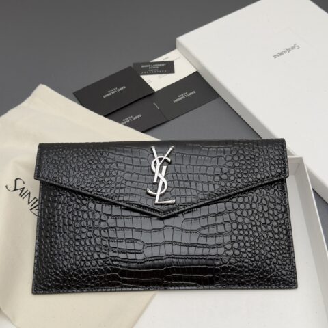YSL  UPTOWN鳄鱼纹压印皮革手拿包 编号: 565739   黑色鳄鱼纹/银扣
