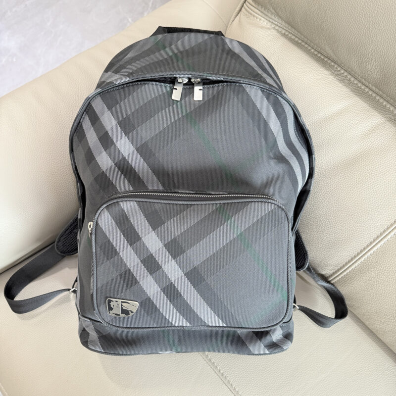 Burberry Grid 双肩包 型号7347