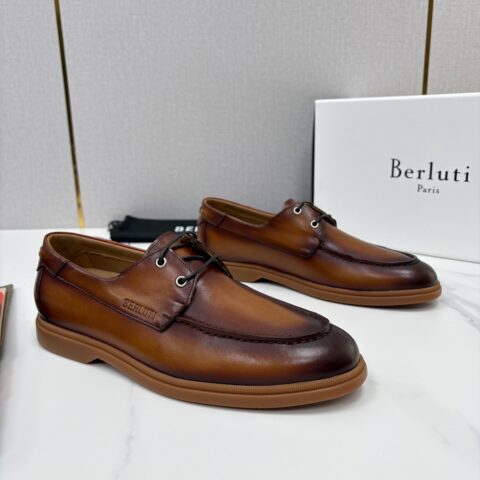 BERLUTI  休闲系带乐福船鞋