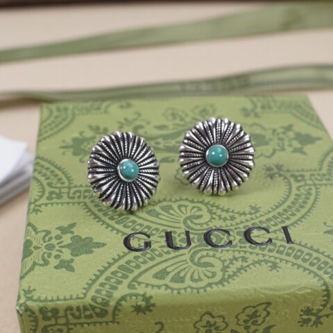 GUCCI 互扣式双g雏菊绿松石复古耳钉