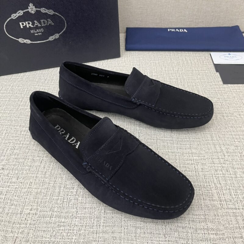 PRADA Saffiano 皮革乐福鞋