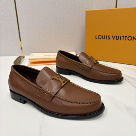 LV 新品乐福鞋