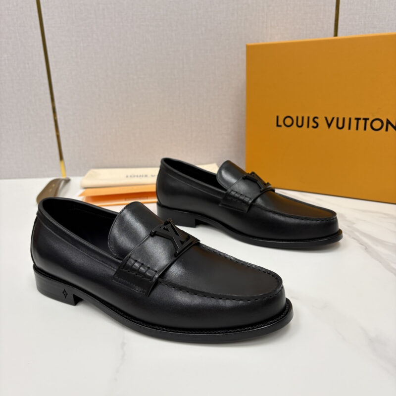 LV 新品乐福鞋