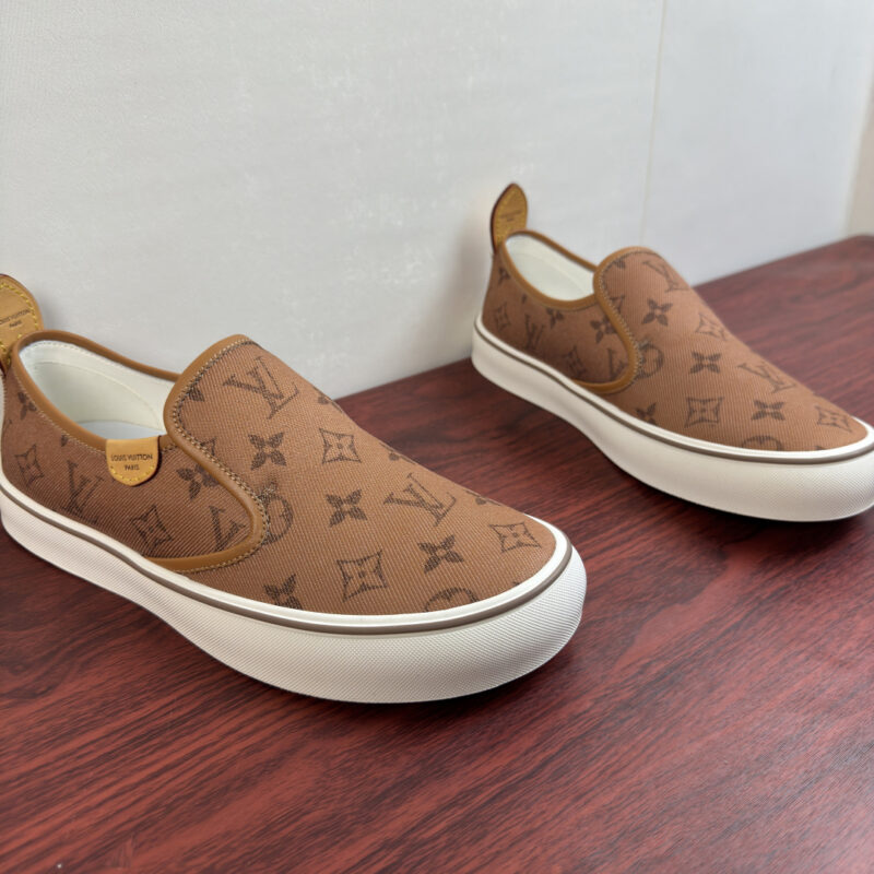 LV LAGOON帆布便鞋 货号：0318套脚 棕色