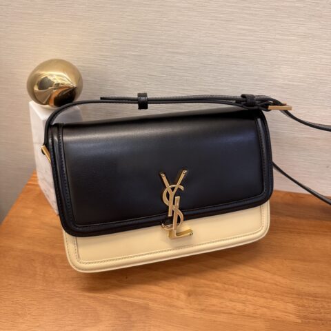 YSL 𝑺𝑶𝑳𝑭𝑬𝑹𝑰𝑵𝑶 型号：634305黑配杏𝟮𝟯𝒄𝒎