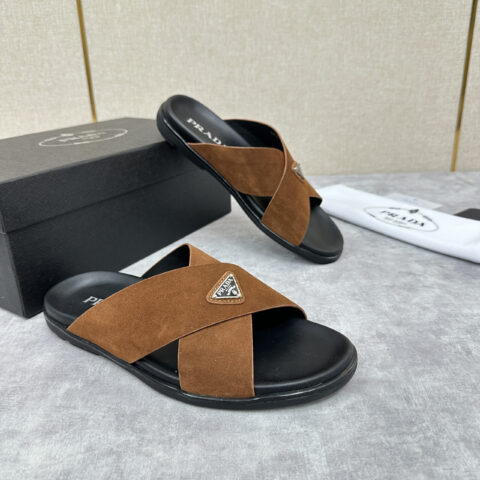 PRADA 新款男士柔软羊皮拖鞋